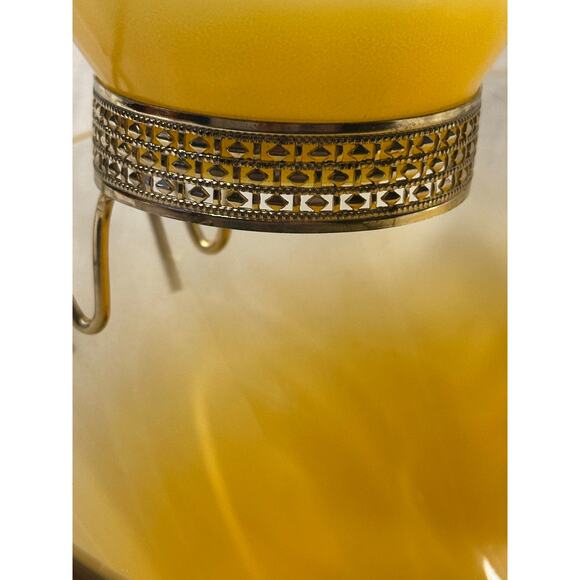 Vintage Anchor Hocking Chip & Dip Bowl Set Frosted Yellow 2 Tier MCM Party 60s - Picture 2 of 15